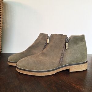 ITALEAU Handmade Womens Olive Suede Ankle Boots Size 9 Very Good Condition